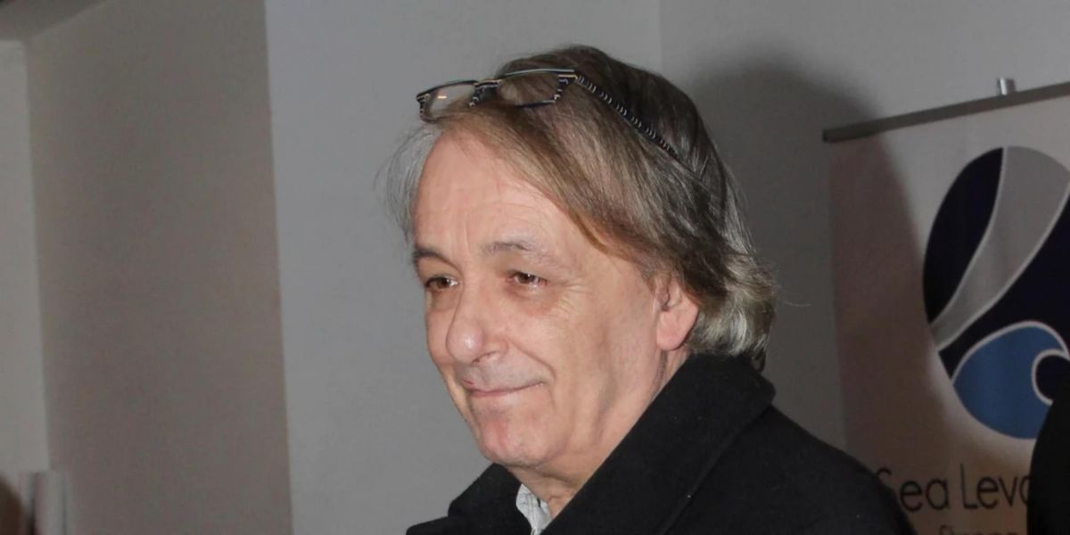 Ανδρέας Μικρούτσικος: Διασωληνωμένος στην εντατική