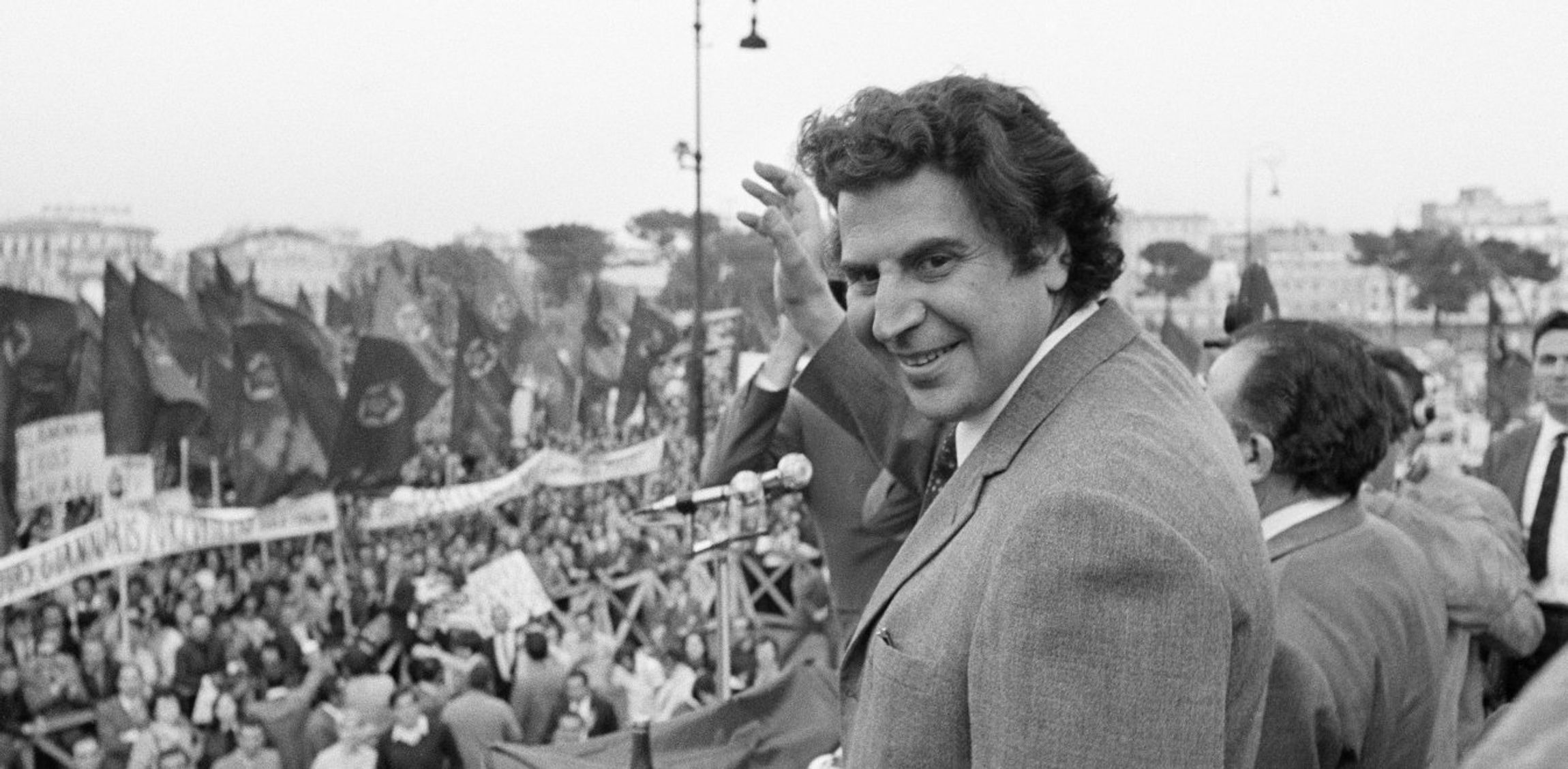 Μίκης Θεοδωράκης: Δεν μπορώ να φανταστώ αγώνες χωρίς τραγούδι