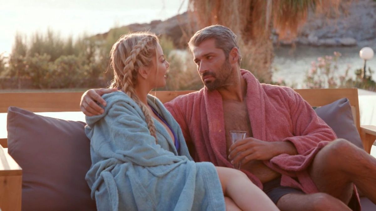Bachelor: Κόλαση με τα οπίσθια της Αθηνάς