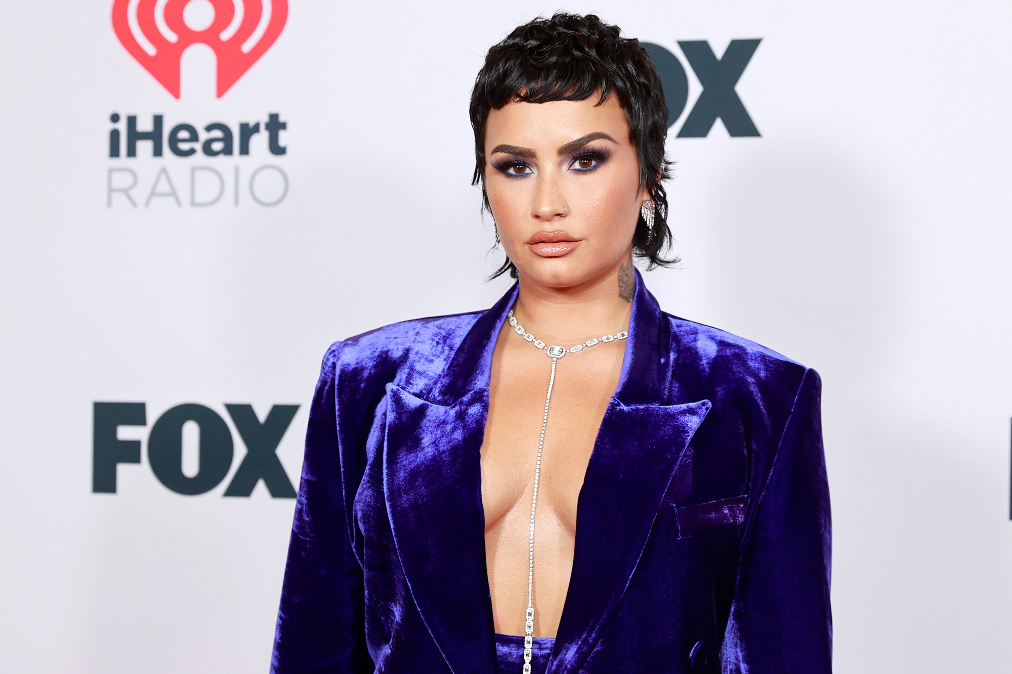 Demi Lovato: Δηλώνει πως οι εξωγήινοι της άλλαξαν τη ζωή