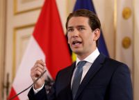 Κουρτς: Δεν είμαι σκιώδης καγκελάριος