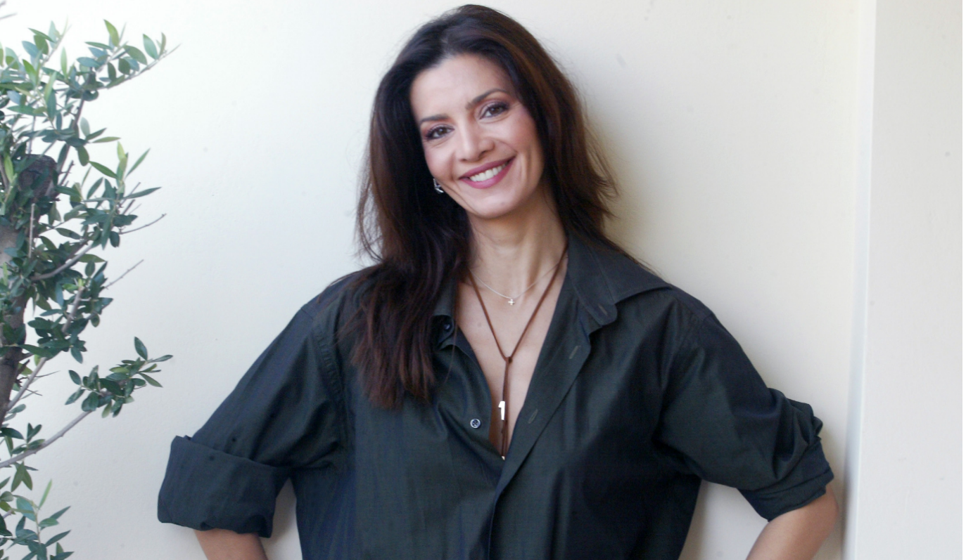 Κατερίνα Λέχου: Εντυπωσιακή με μπικίνι στη θάλασσα