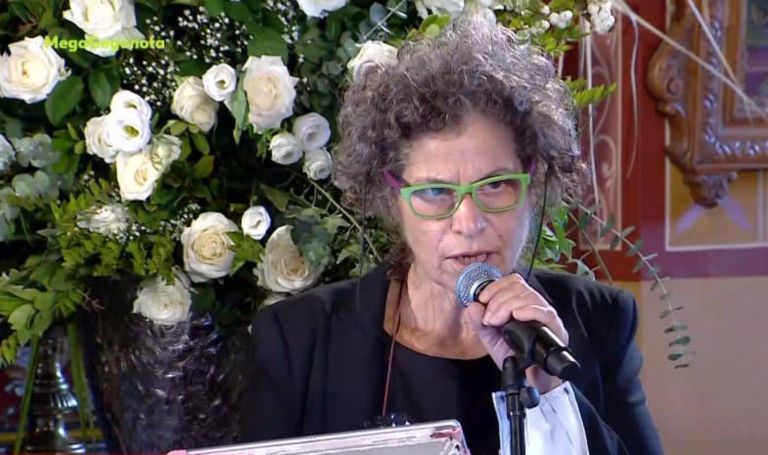 Μαργαρίτα Θεοδωράκη: Ο συγκινητικός αποχαιρετισμός στον πατέρα της