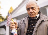 Μάικλ Κόνσταντιν: Πέθανε ο «Γκας Πορτοκάλος» του My Big Fat Greek Wedding