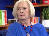 Πηνελόπη Πιτσούλη: Η απίστευτη ιστορία με το λάθος βιογραφικό της στο διαδίκτυο που δεν ισχύει