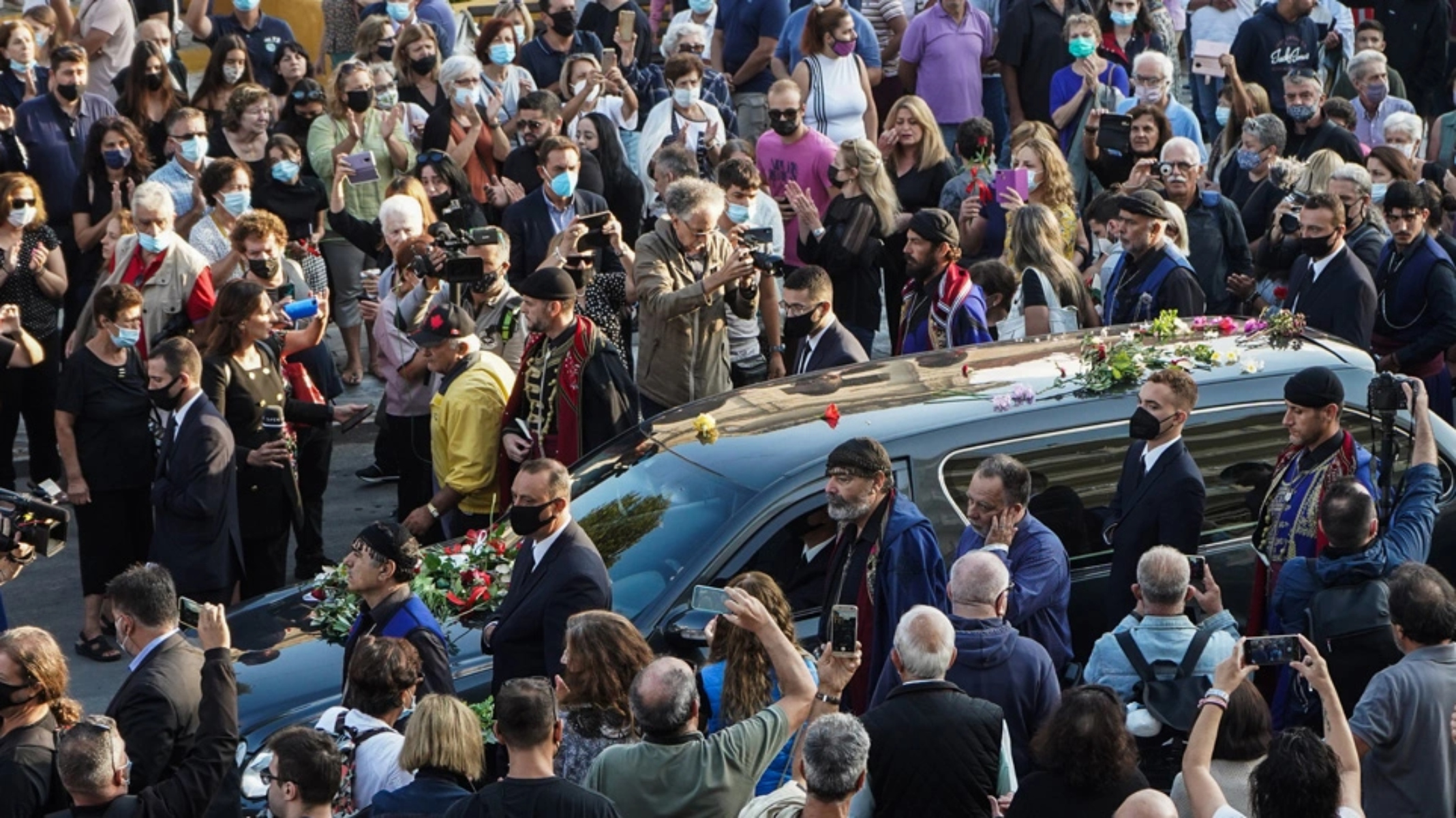 Η Ελλάδα αποχαιρετά τον οικουμενικό Μίκη Θεοδωράκη – Δείτε Live