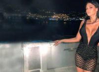 Σία Βοσκανίδου: Μεγάλη αλλαγή στην εμφάνισή της Σία Βοσκανίδου: Μεγάλη αλλαγή στην εμφάνισή της