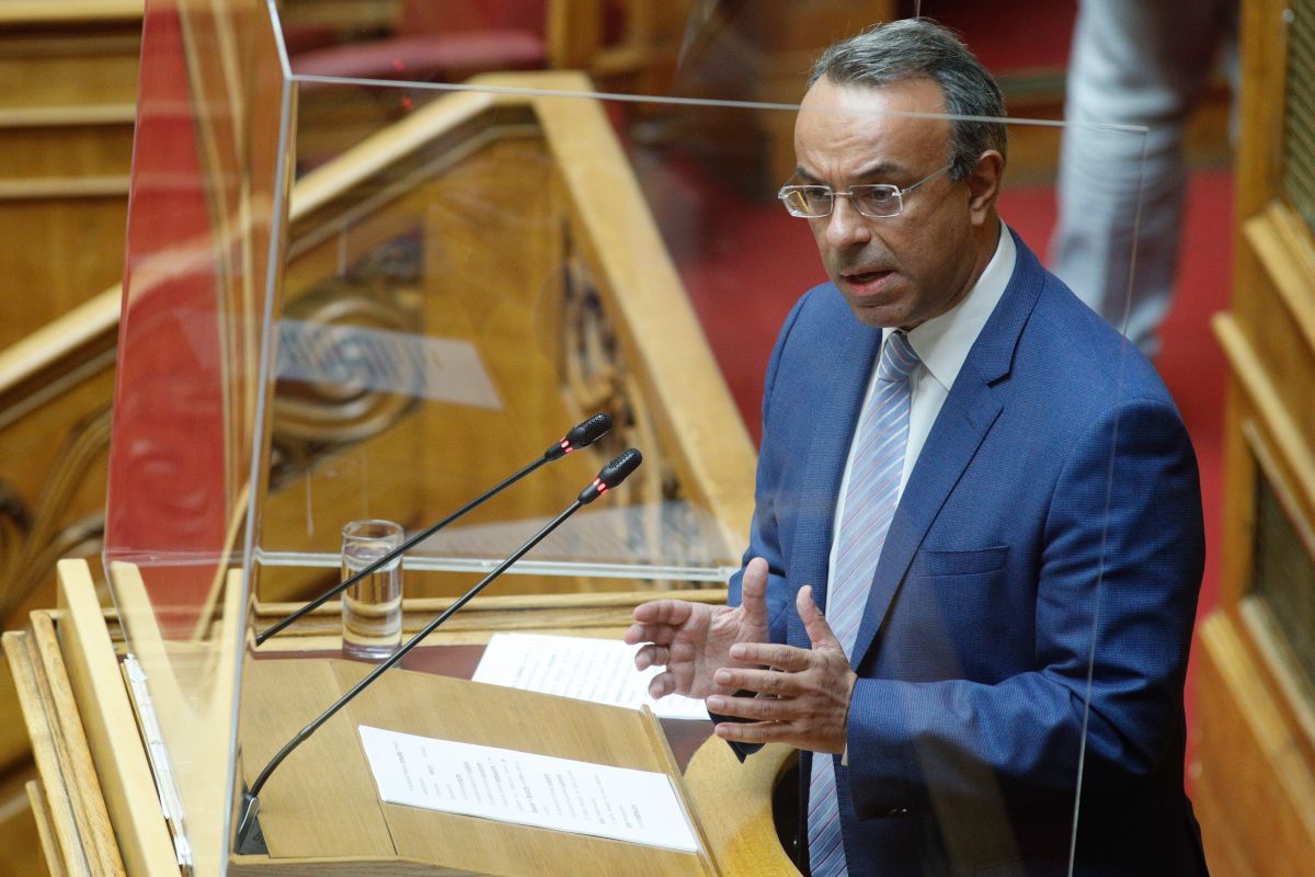 Σταϊκούρας: Στο “τραπέζι” να δοθεί παράταση και το 2022 για τις πάγιες δαπάνες