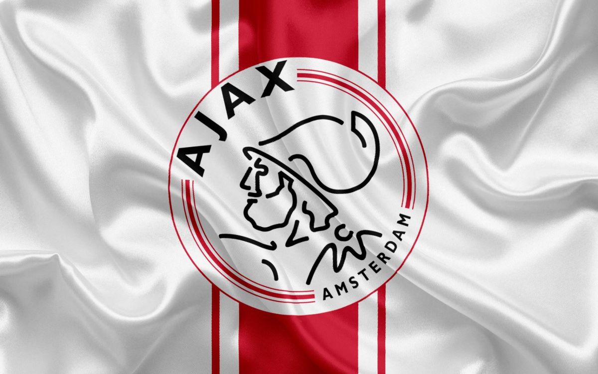 Άγιαξ: Απαγορευτικό της UEFA στη χρήση της φανέλας προς τιμήν του Μπομπ Μάρλεϊ