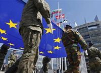 Έρχεται ο ευρωστρατός: Η απάντηση των Βρυξελλών στη συμφωνία AUKUS Έρχεται ο ευρωστρατός: Η απάντηση των Βρυξελλών στη συμφωνία AUKUS