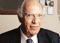 Βασίλης Λεβέντης: Σε σοβαρή κατάσταση στην εντατική ο πρόεδρος της Ένωσης Κεντρώων