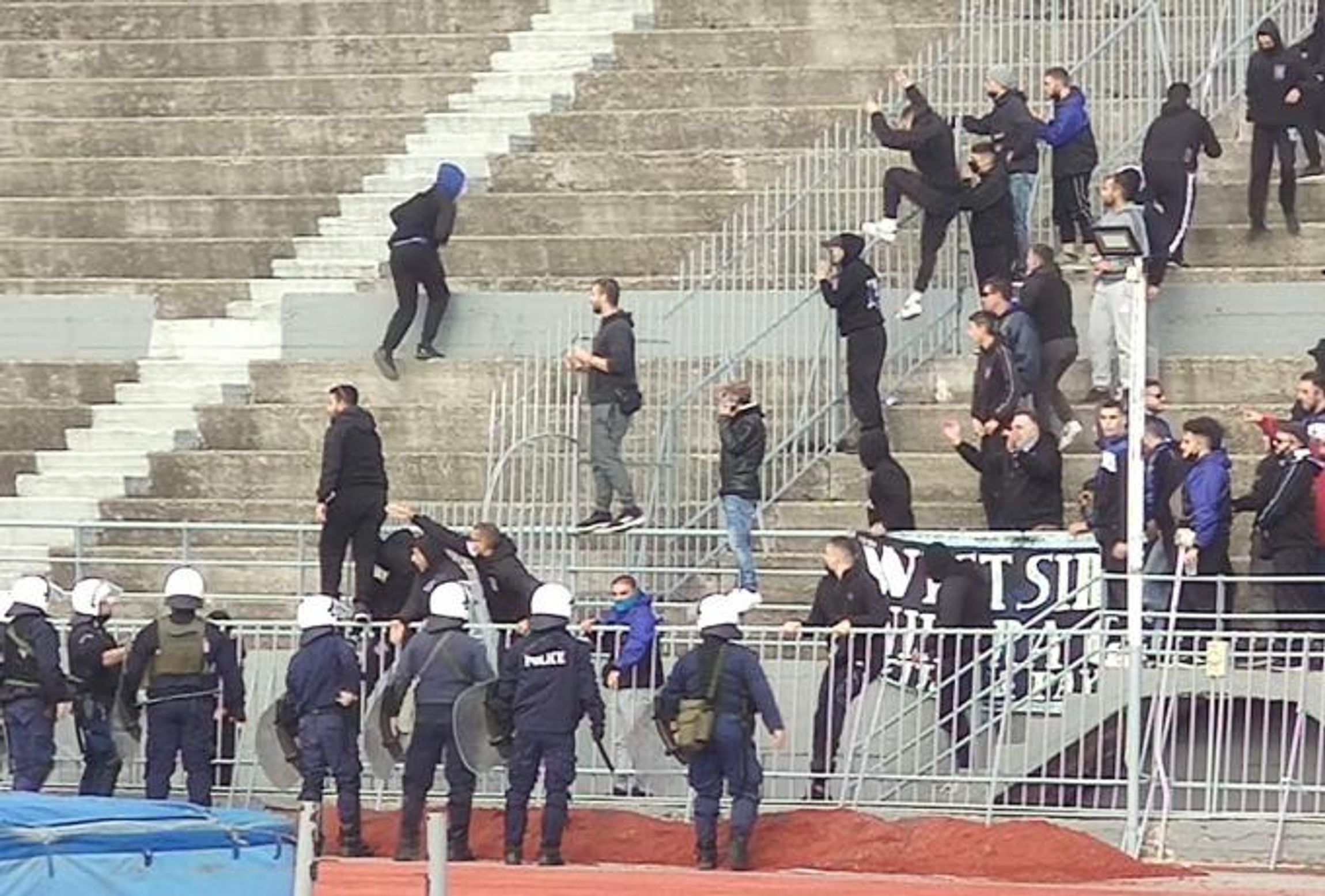 Κύπελλο Ελλάδος: Επεισόδια πριν τον αγώνα Τρίκαλα με Νίκη Βόλου