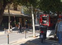 Φωτιά στο Παλαιό Φάληρο: Εστιατόριο τυλίχτηκε στις φλόγες