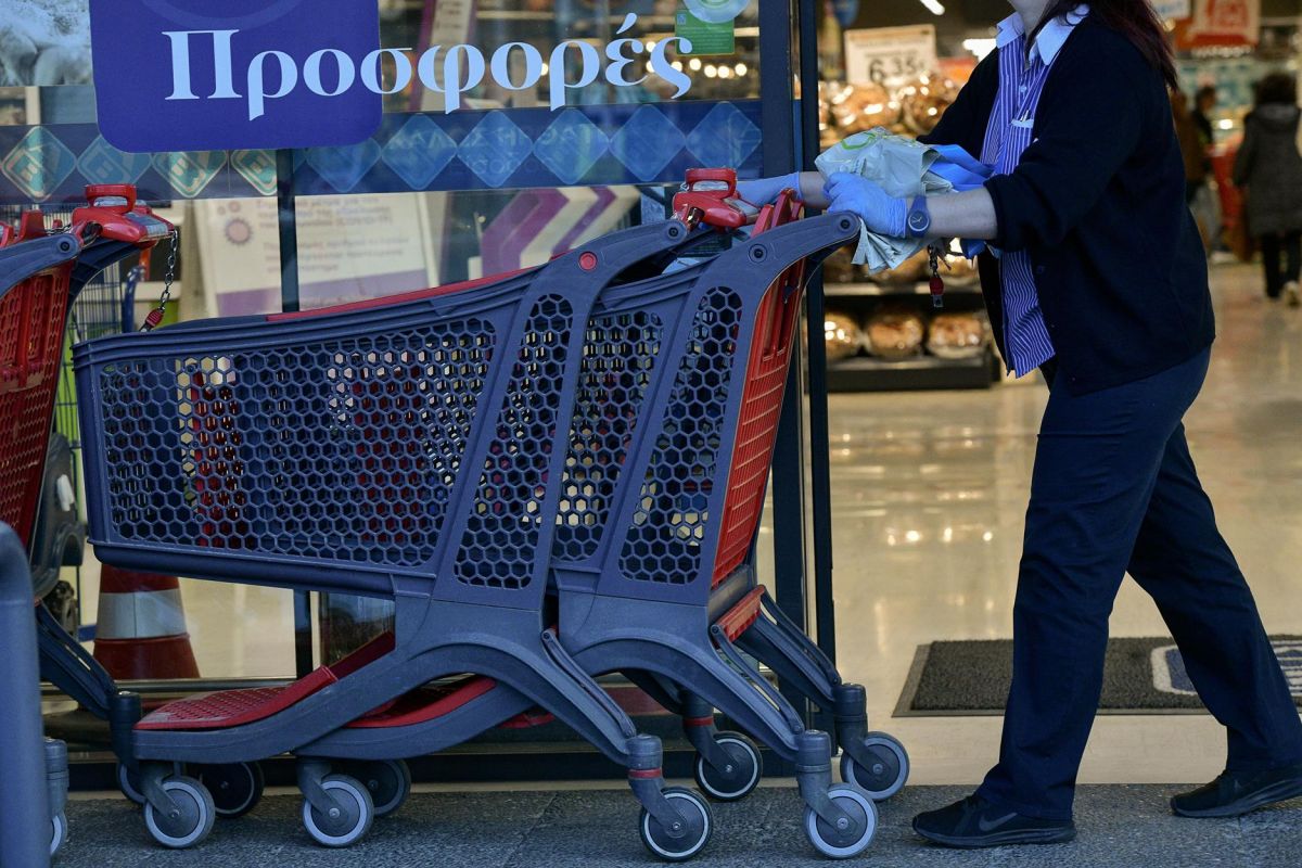 Σούπερ μάρκετ: Εκτοξεύθηκαν τα κέρδη το 2020 με έσοδα πάνω από 900 εκατομμύρια
