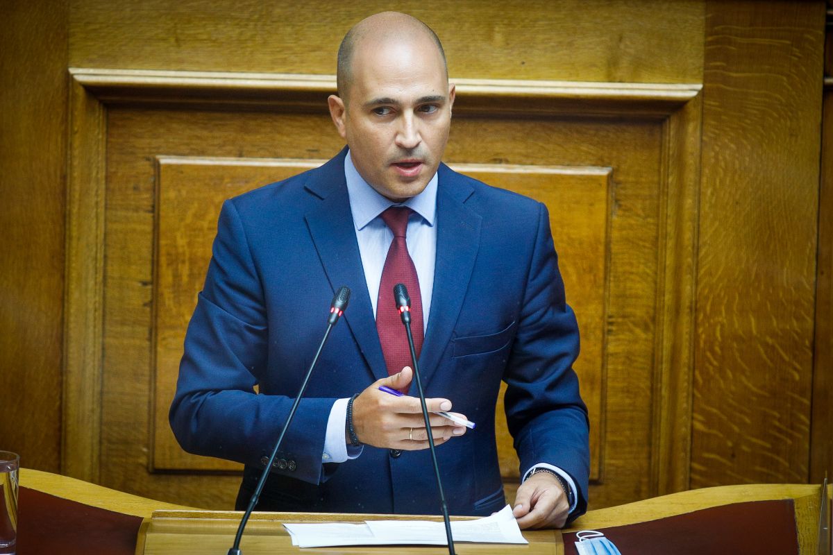 Μπογδάνος: Οι αντιδράσεις της αντιπολίτευσης στην διαγραφή