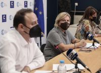 Κορωνοϊός ενημέρωση: Τρίτη δόση εμβολίου για όλους τους πολίτες 50 ετών και άνω