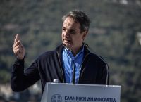 Μητσοτάκης από Σάμο: Βαθύτατα ευρωπαϊκό το μεταναστευτικό πρόβλημα