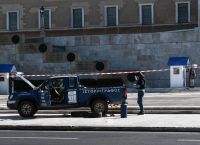 Βουλή: Το «μανιφέστο» του 58χρονου που απείλησε να ανατιναχτεί