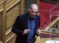 Βαρουφάκης για 28η Οκτωβρίου: Ημέρα ανάσας και ανάστασης για τον ελληνικό λαό