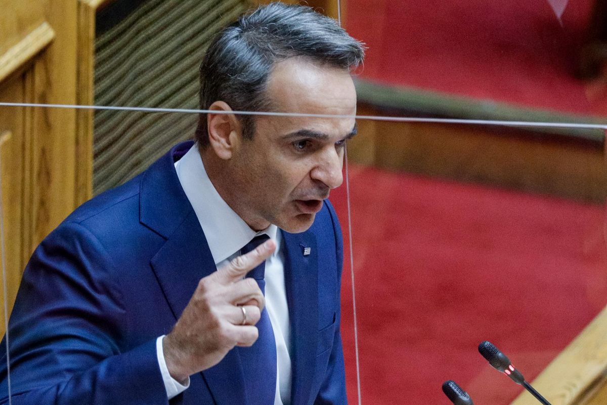 Μητσοτάκης σε Τσίπρα: «Θα καταγγείλετε με ένα νόμο και ένα άρθρο τη συμφωνία με τη Γαλλία;»