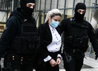 Επίθεση με βιτριόλι: Η μαρτυρία πρώην συγκρατούμενης της Έφης Επίθεση με βιτριόλι: Η μαρτυρία πρώην συγκρατούμενης της Έφης