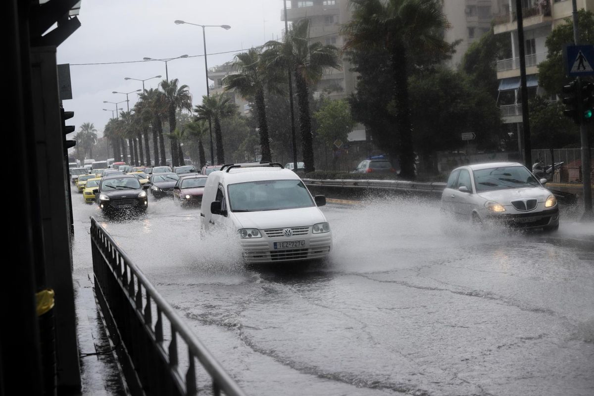Καιρός σήμερα 13 Δεκεμβρίου: H πρόγνωση για την Δευτέρα