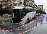 Θεσσαλονίκη λεωφορείο: Δύο μήνες για να κλείσει η τρύπα που το «κατάπιε» Θεσσαλονίκη λεωφορείο: Δύο μήνες για να κλείσει η τρύπα που το «κατάπιε»