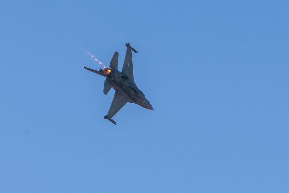 Θεσσαλονίκη: Εντυπωσίασε το F-16 της Ομάδας «Ζευς»