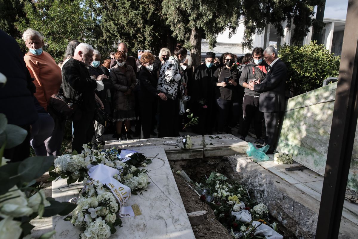 Φώφη Γεννηματά: Οδηγήθηκε στην τελευταία της κατοικία