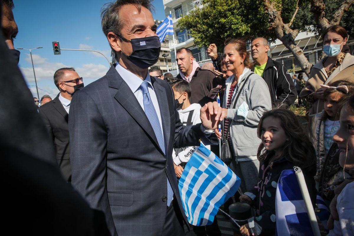 Μητσοτάκης για 28η: Τιμούμε σήμερα αυτούς που αγωνίστηκαν κόντρα στον φασισμό