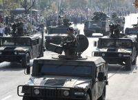 Κρούσματα σήμερα 23/10: Οι ειδικοί ανησυχούν για την τήρηση των μέτρων στις παρελάσεις