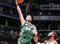 Μπακς: Φιλική ήττα χωρίς Γιάννη – Καλή παρουσία Θανάση και Καλαϊτζάκη