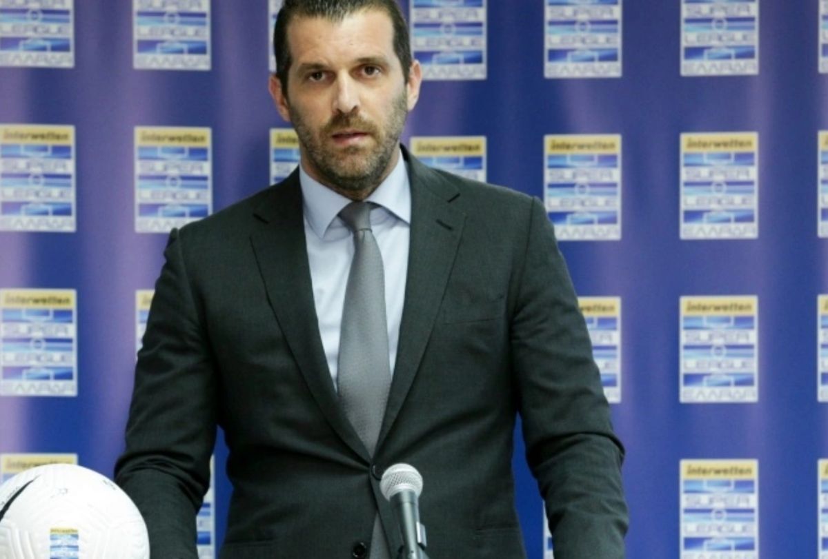 Super League: Παραιτήθηκε από την προεδρία  ο Μπουτσικάρης