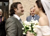 Καρτ ποστάλ – Πρεμιέρα αύριο: Τι θα δούμε στο πρώτο επεισόδιο Καρτ ποστάλ – Πρεμιέρα αύριο: Τι θα δούμε στο πρώτο επεισόδιο