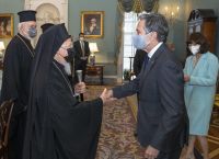 Συνάντηση Μπλίνκεν – Βαρθολομαίου: Προτεραιότητα για τις ΗΠΑ το άνοιγμα της Θεολογικής Σχολής της Χάλκης