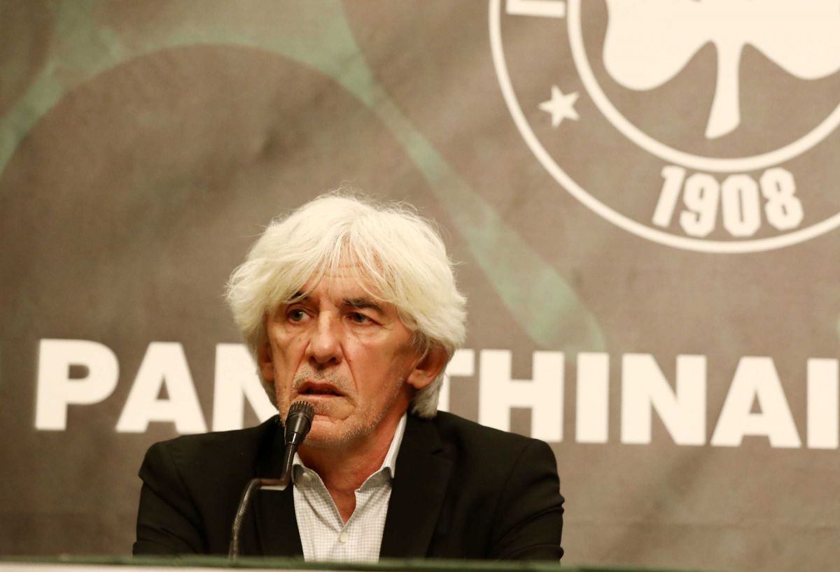 Γιοβάνοβιτς: Τρίτος Έλληνας εκτός για το ντέρμπι με Ολυμπιακό