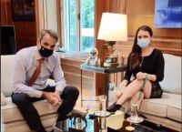 Μητσοτάκης: Η μέσω TikTok συνάντηση του πρωθυπουργού με την εκ γενετής τυφλή Άννα Μπαλάν Μητσοτάκης: Η μέσω TikTok συνάντηση του πρωθυπουργού με την εκ γενετής τυφλή Άννα Μπαλάν