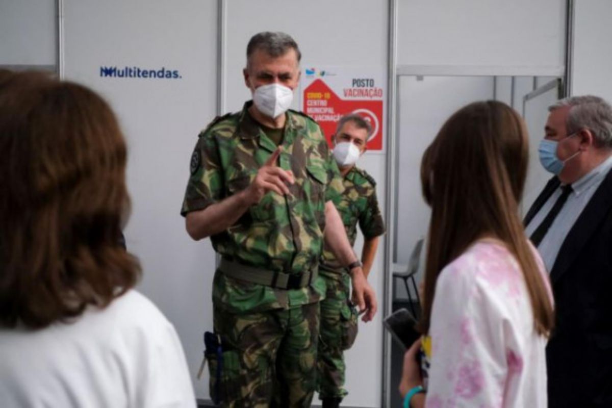 Πορτογαλία: Γιατί αναδείχθηκε «πρωταθλήτρια» στους εμβολιασμούς