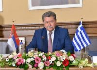 Πέθανε ο Θοδωρής Αραμπατζής