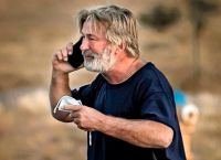Alec Baldwin: Πως έγινε το τραγικό δυστύχημα Alec Baldwin: Πως έγινε το τραγικό δυστύχημα