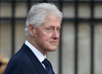 Bill Clinton: Στην εντατική με λοίμωξη ουροποιητικού Bill Clinton: Στην εντατική με λοίμωξη ουροποιητικού