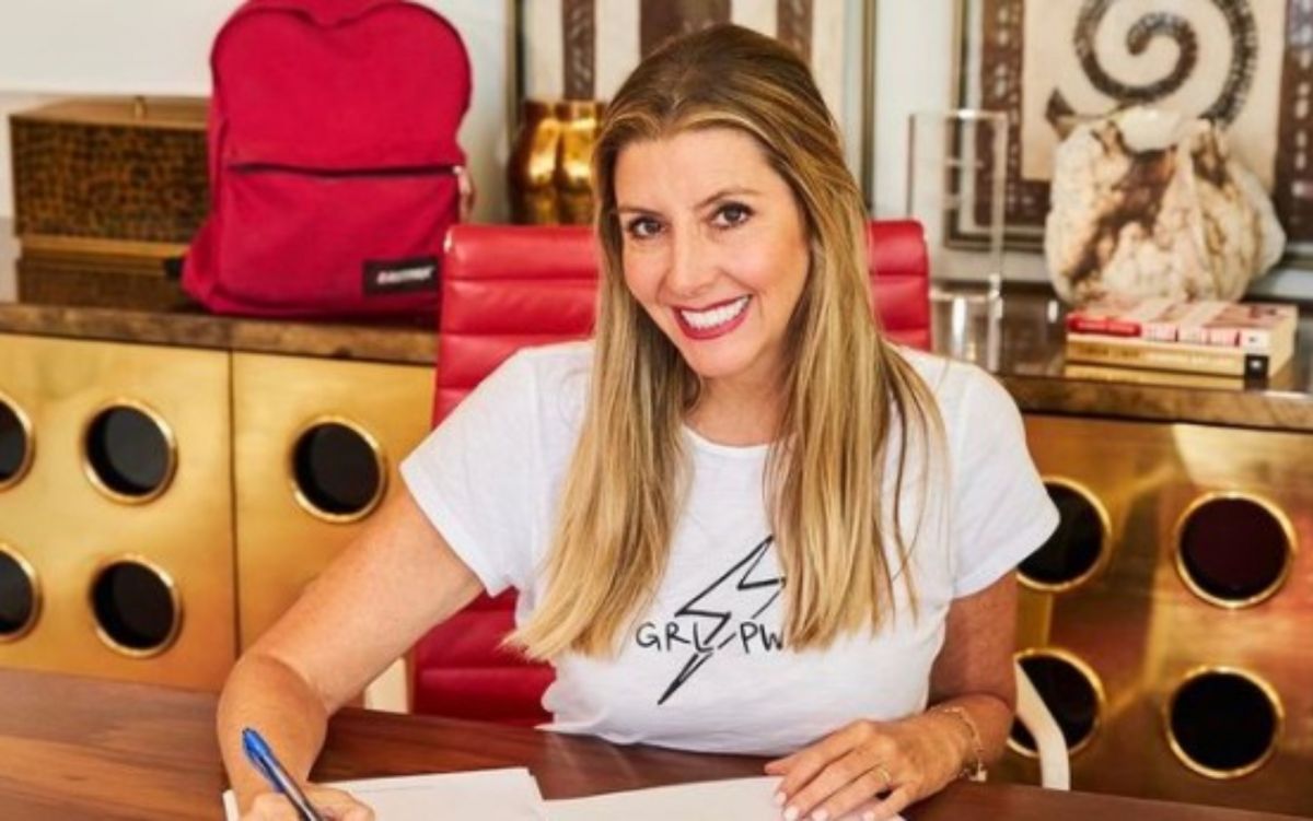 Spanx: Δόθηκαν 10.000 δολάρια στους υπαλλήλους και δύο αεροπορικά εισιτήρια