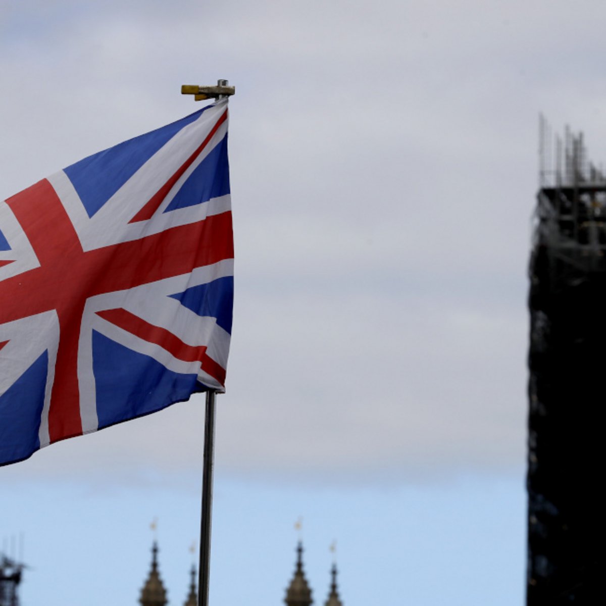 Βρετανία: Πως το Brexit “απειλεί” τα Χριστούγεννα – Ελλείψεις και αγορές πανικού