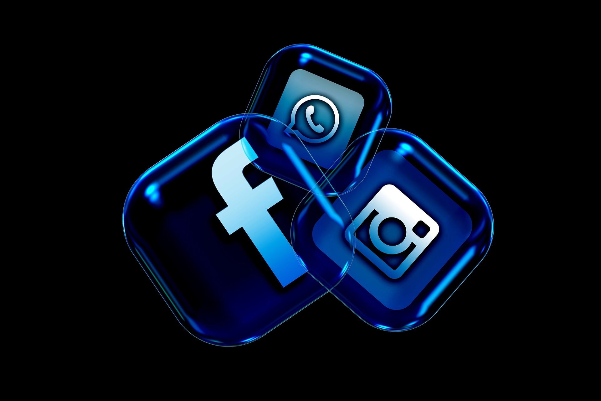 Facebook Instagram WhatsApp: Το μεγάλο black out