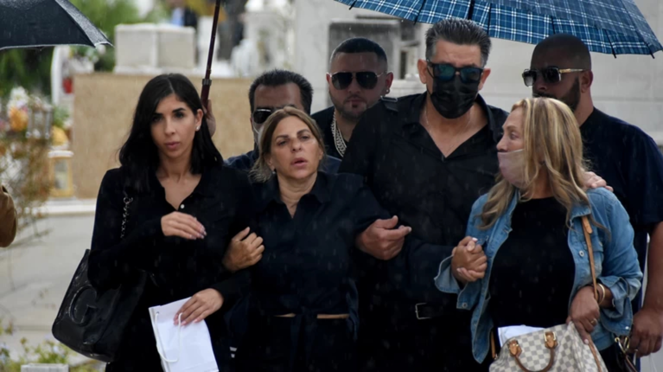 Μνημόσυνο Mad Clip: Λύγισε η πρώην σύντροφός του, Αρετή