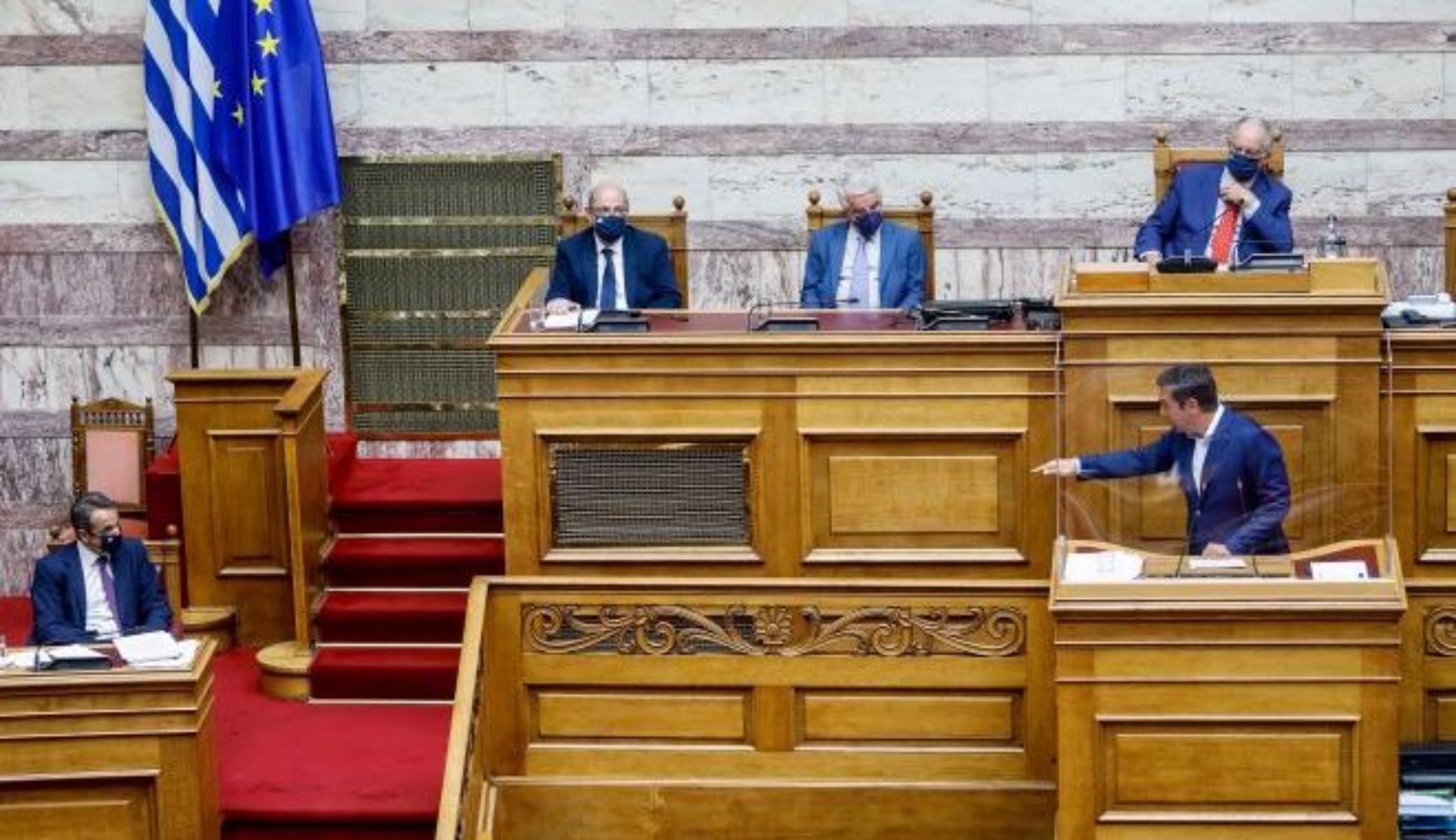 Μητσοτάκης: Απαντά στην καίρια ερώτηση Τσίπρα στη Βουλή