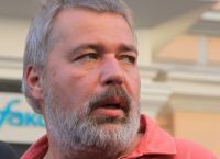 Μουράτοφ για το Νόμπελ: Ανήκει στην εφημερίδα μου και στους νεκρούς της Μουράτοφ για το Νόμπελ: Ανήκει στην εφημερίδα μου και στους νεκρούς της