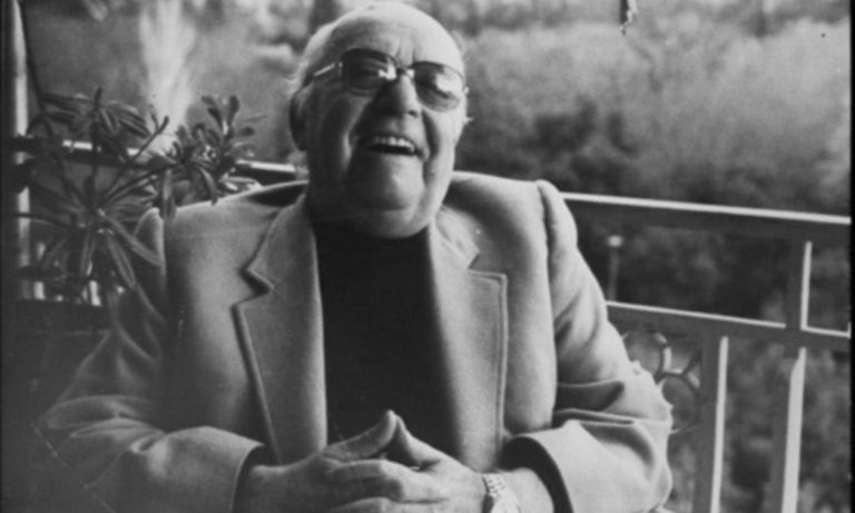Αλέκος Σακελλάριος: Αν ποτέ ξεβρομίσει αυτός ο τόπος πολύ φοβάμαι πως θα μείνει μόνο ο τόπος