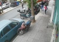 Σεισμός στην Κρήτη: Η στιγμή που πολίτες πετάγονται στους δρόμους