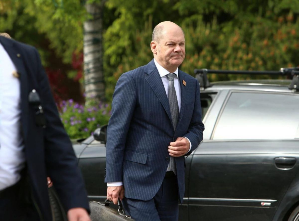 Σολτς: “Πρόοδος στις διπλωματικές προσπάθειες για εκτόνωση στο Ουκρανικό”
